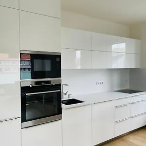  Apartment Nova Nuselska